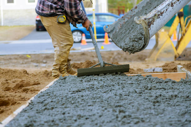 Best Concrete Sidewalk Installation in Big Spring, TX